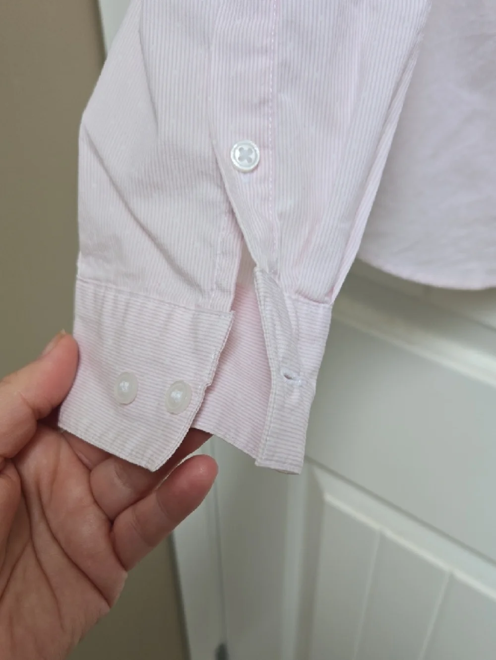 H&M Women's Light Pink Cotton Button-Down Shirt US size 8 - Picture 5 of 6